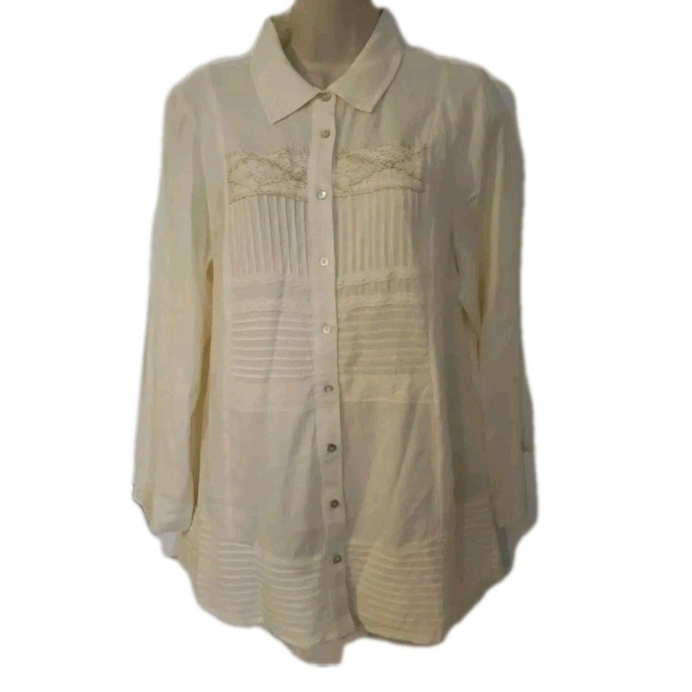 Soft Surroundings Button down Blouse Collared Cream Lace Pleated Petite Size S